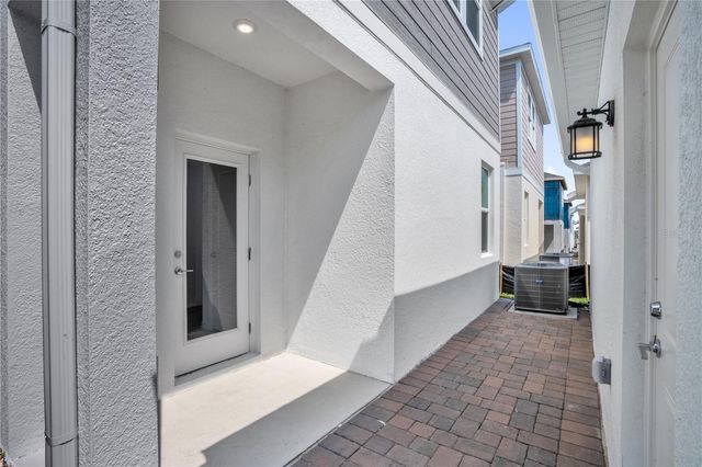 2533 RIDER RAIN LANE, Apopka, FL 32703