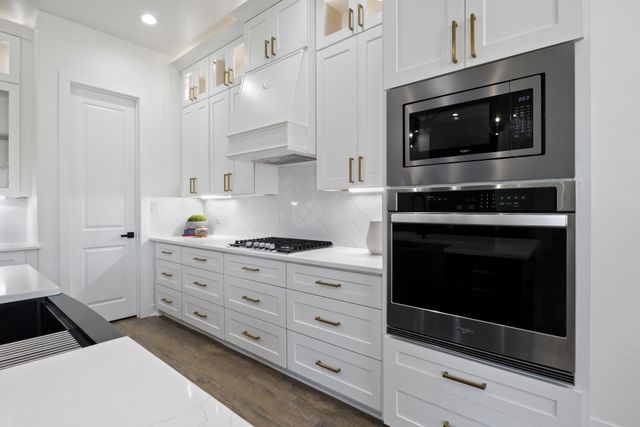 237 Kathryns Court, Mt Pleasant, TX 75455