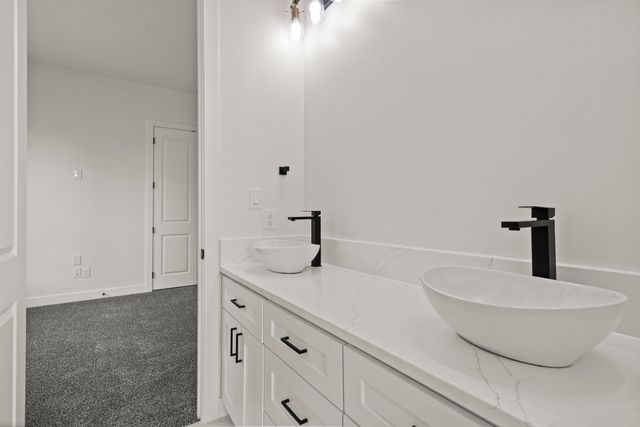 237 Kathryns Court, Mt Pleasant, TX 75455