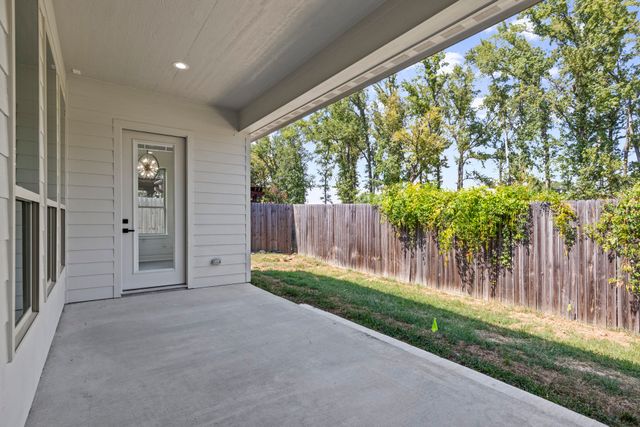 237 Kathryns Court, Mt Pleasant, TX 75455