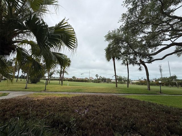 6219 PALMA DEL MAR BOULEVARD S 105, St Petersburg, FL 33715