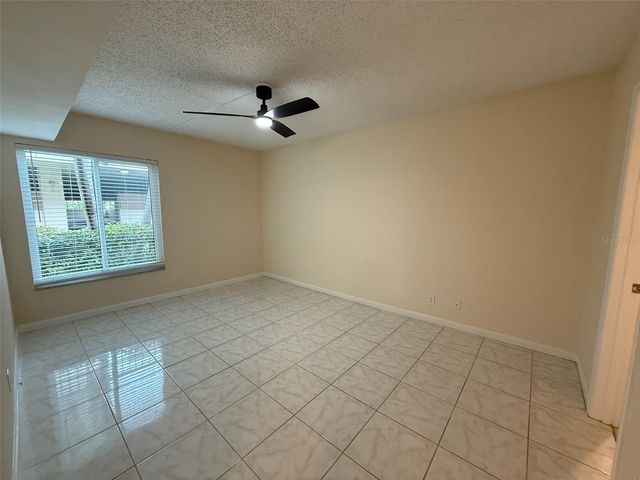 6219 PALMA DEL MAR BOULEVARD S 105, St Petersburg, FL 33715