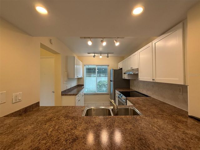 6219 PALMA DEL MAR BOULEVARD S 105, St Petersburg, FL 33715