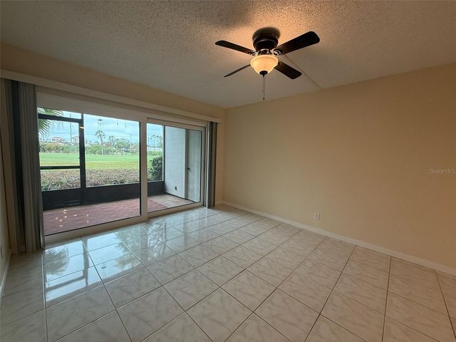 6219 PALMA DEL MAR BOULEVARD S 105, St Petersburg, FL 33715