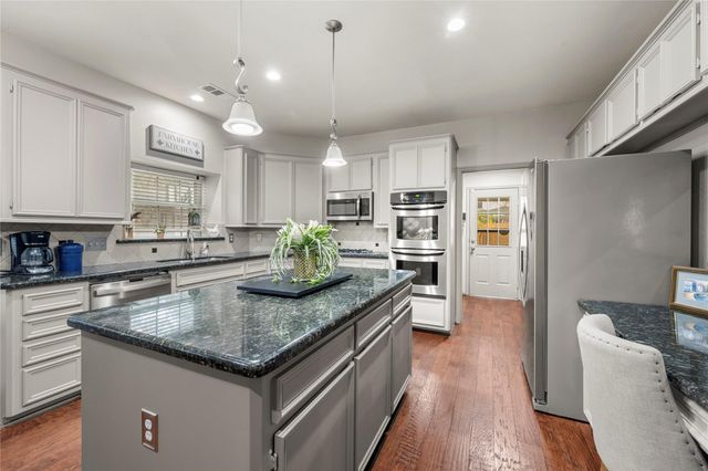 12426 Wealdstone Drive, Tomball, TX 77377