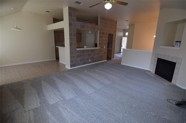 380 Zebra DR, Kyle, TX 78640