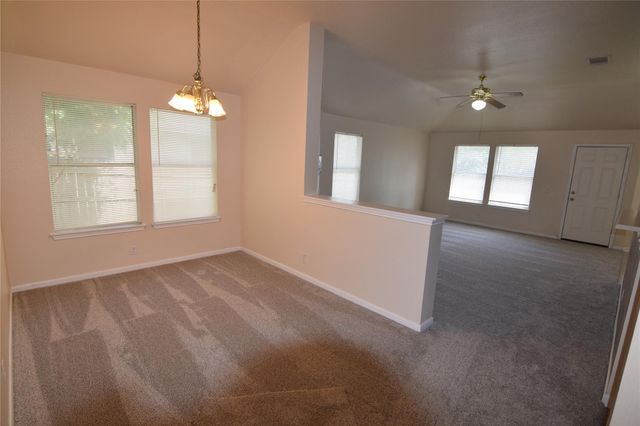 380 Zebra DR, Kyle, TX 78640