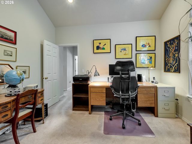 238 ROCK St, Silverton, OR 97381