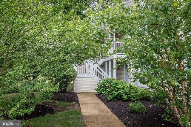 30024 BEACON HILL DR, Southampton, PA 18966