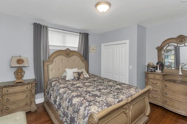 10 Laroche St, Ludlow, MA 01056