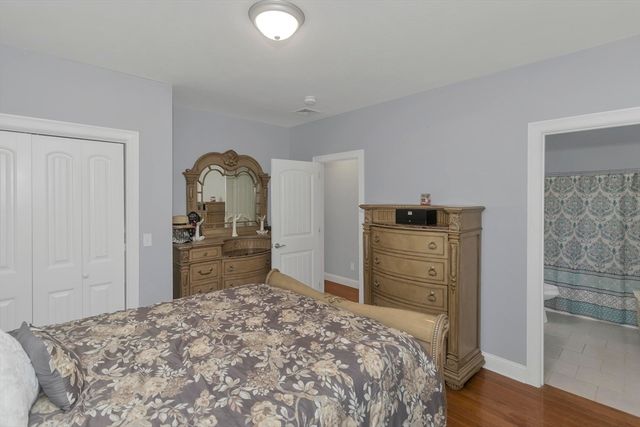 10 Laroche St, Ludlow, MA 01056