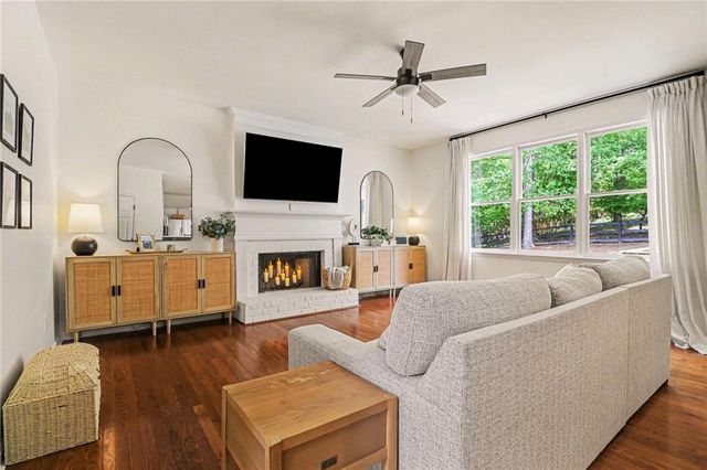 1275 Mountain Ivey Court, Sugar Hill, GA 30518