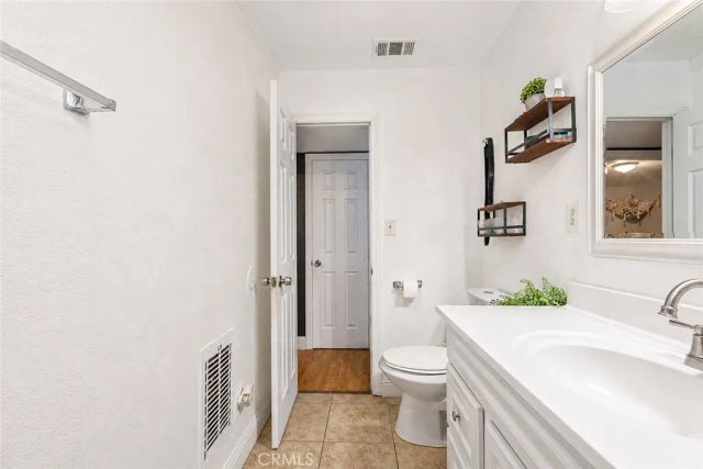 1321 Vale, Bakersfield, CA 93306