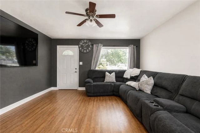 1321 Vale, Bakersfield, CA 93306