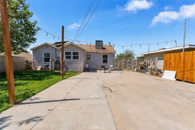 1321 Vale, Bakersfield, CA 93306