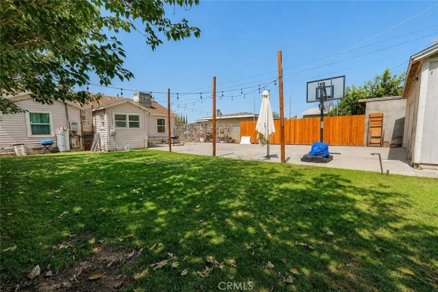 1321 Vale, Bakersfield, CA 93306