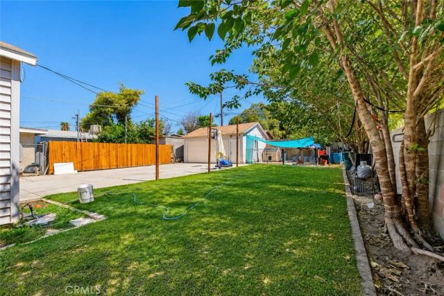 1321 Vale, Bakersfield, CA 93306