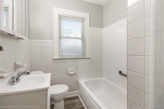 245 S Edith Street, Pontiac, MI 48342