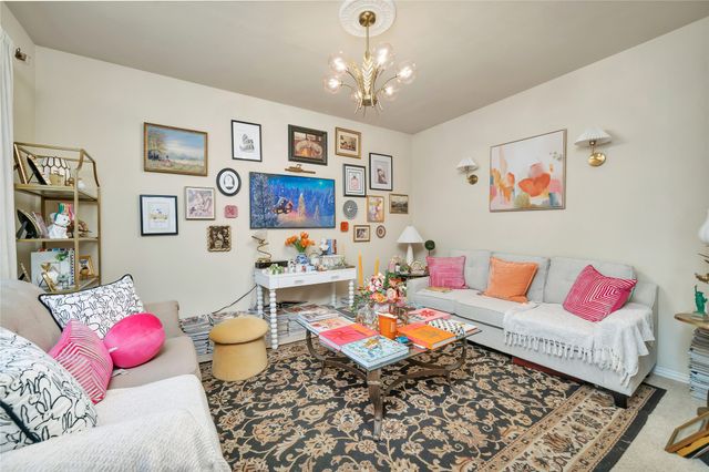 2812 Pinnacle Drive, Burleson, TX 76028