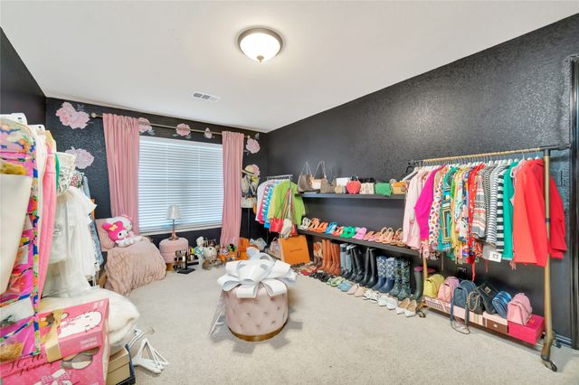 2812 Pinnacle Drive, Burleson, TX 76028