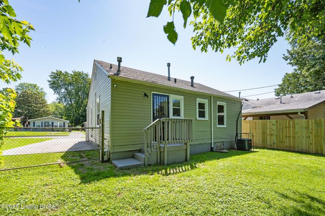 1932 Beech St, Louisville, KY 40210