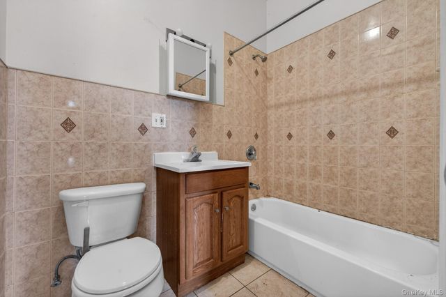 663 Sutter Avenue, Brooklyn, NY 11207