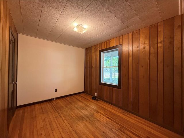 13227 Bennington Avenue, Grandview, MO 64030
