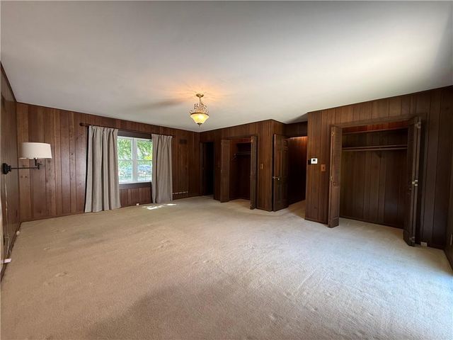 13227 Bennington Avenue, Grandview, MO 64030