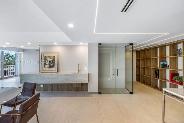 10155 Collins Ave 202, Bal Harbour, FL 33154