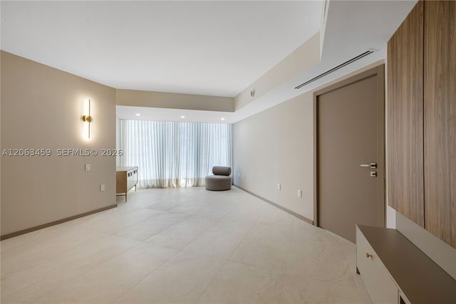 10155 Collins Ave 202, Bal Harbour, FL 33154