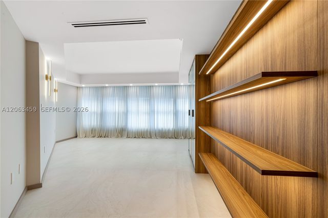 10155 Collins Ave 202, Bal Harbour, FL 33154