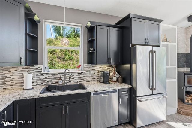 3061 W Wintergreen Drive, Wasilla, AK 99654