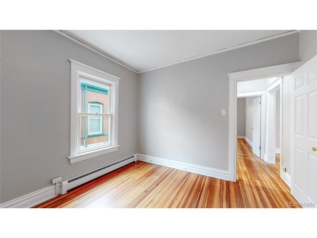 218 S Emerson St, Denver, CO 80209