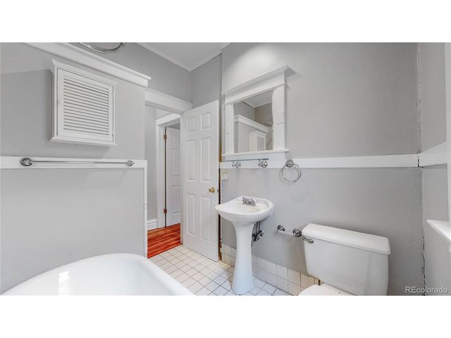 218 S Emerson St, Denver, CO 80209