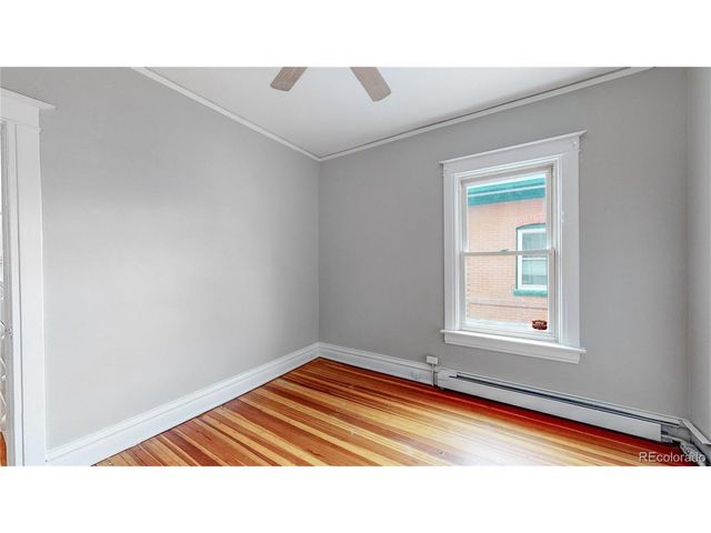 218 S Emerson St, Denver, CO 80209