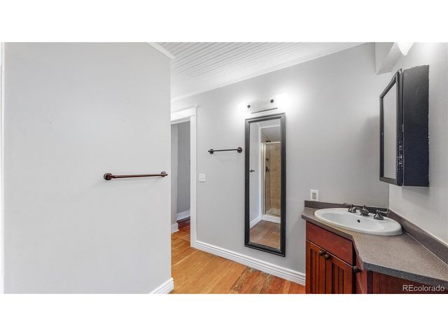 218 S Emerson St, Denver, CO 80209