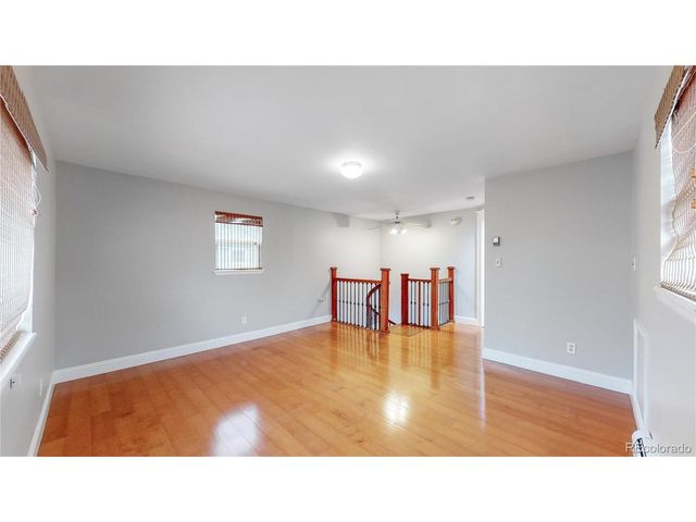 218 S Emerson St, Denver, CO 80209