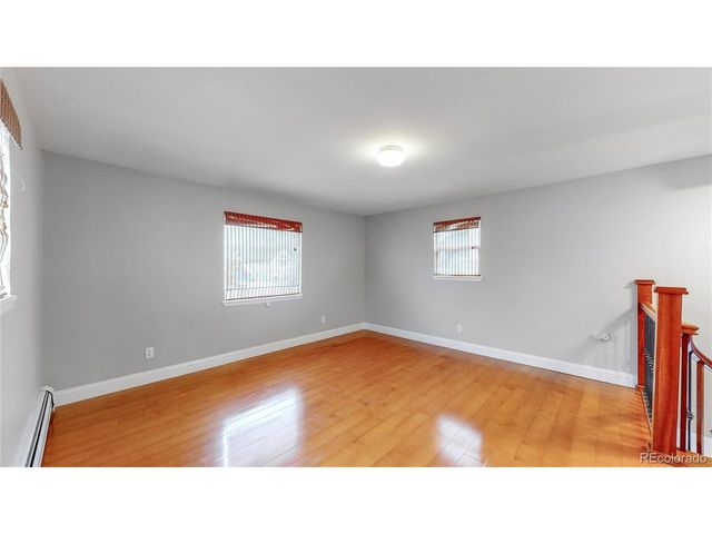 218 S Emerson St, Denver, CO 80209