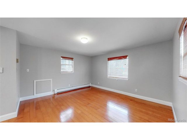 218 S Emerson St, Denver, CO 80209