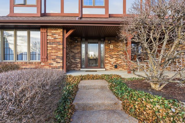 901 Saint Andrews Way, Frankfort, IL 60423