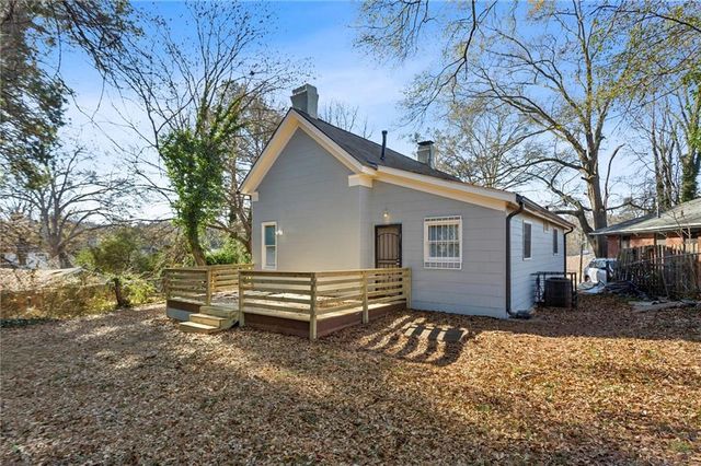 1725 Cascade SW Terrace, Atlanta, GA 30311