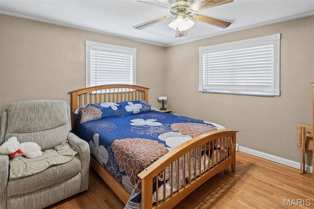 208 Brentmoor Drive, Belleville, IL 62223