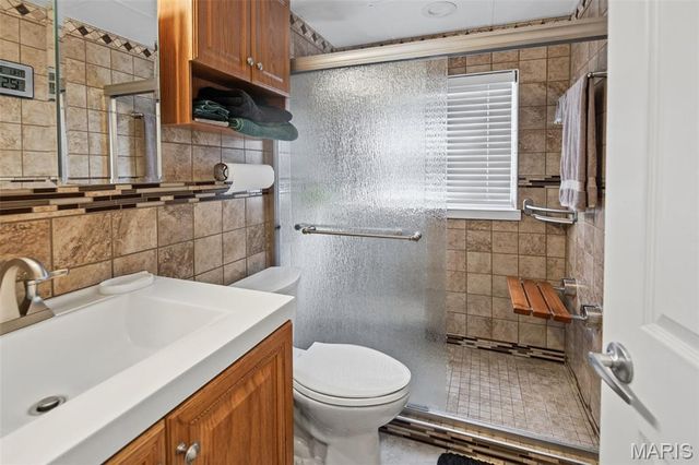 208 Brentmoor Drive, Belleville, IL 62223