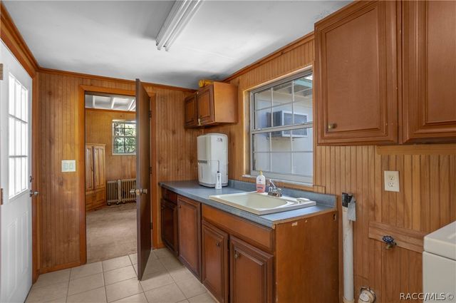 8050 S Baker Avenue, Floral City, FL 34436