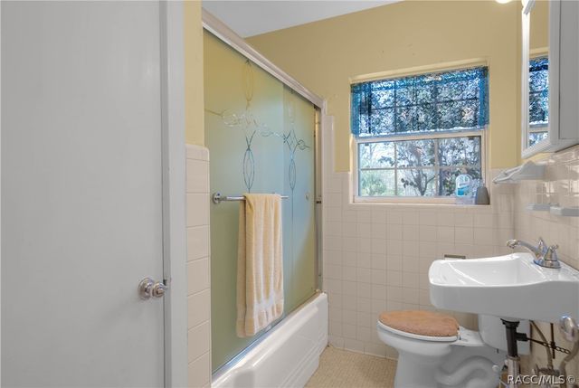 8050 S Baker Avenue, Floral City, FL 34436