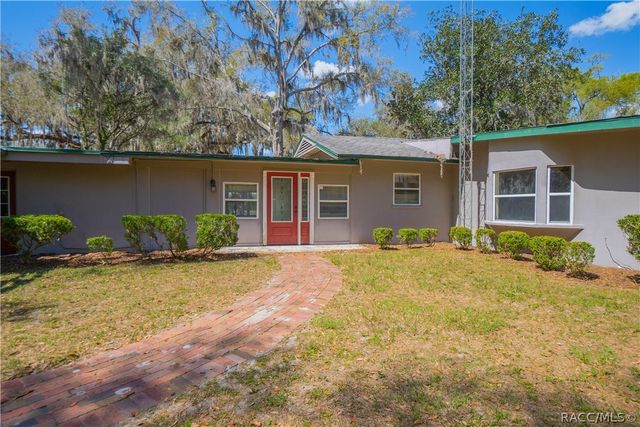 8050 S Baker Avenue, Floral City, FL 34436