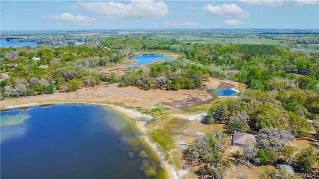 8050 S Baker Avenue, Floral City, FL 34436