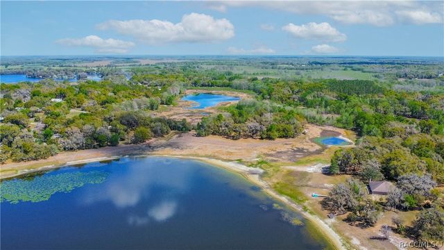 8050 S Baker Avenue, Floral City, FL 34436