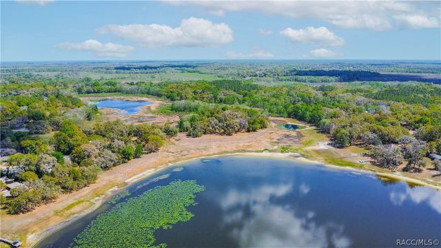 8050 S Baker Avenue, Floral City, FL 34436