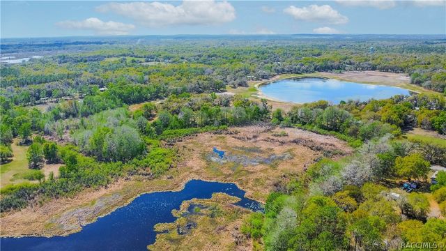 8050 S Baker Avenue, Floral City, FL 34436